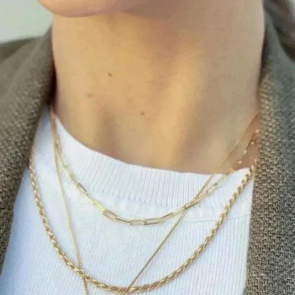 Gold Chain Link Trendy Layering Necklace - Picture 2 of 3